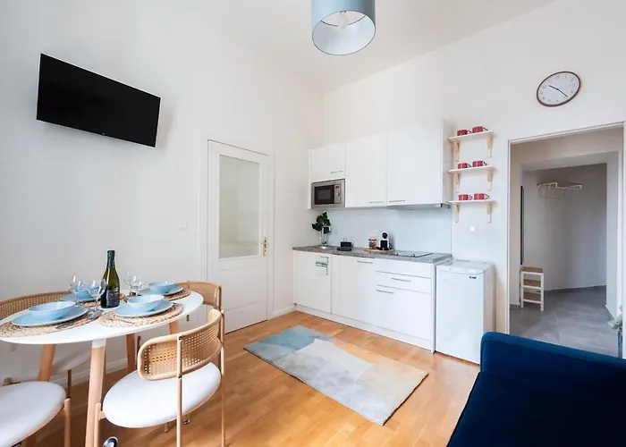 Central City Apartments Lägenhet *