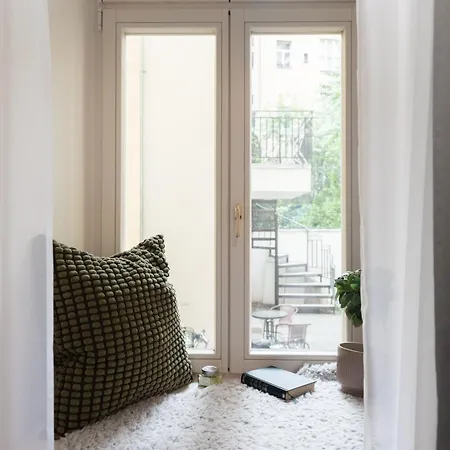 شقة Rubesova City Light Apartment - Easy Self Check-In *